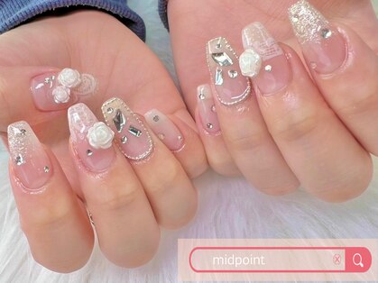 ミッドポイント(mid point)の写真