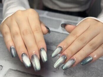 LOA.NAIL 本八幡店の写真/長さだし特化の技術と丁寧なカウンセリングが自慢。理想のフォルムをリーズナブルな価格で叶えます。