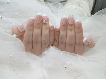 ブリー(Brille)/春ネイル