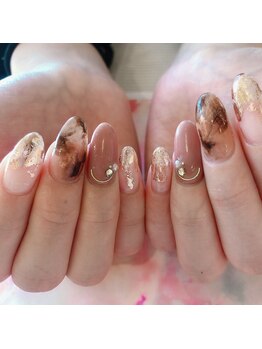 トータルサロン 白べぇーっ プラス/べっ甲ネイル