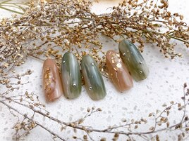 くすみカラーネイル