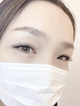 スピードネイル アンド アイ 宇土シティモール店の写真/パッチリ華やかな目元で印象アップ！シングルエクステで目元に負担なく自然な仕上がりに♪