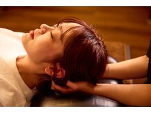 ≪施術はオールハンドで全身もみほぐし、足つぼリフレ、ハンドケア、ドライヘッドスパの人気メニュー≫