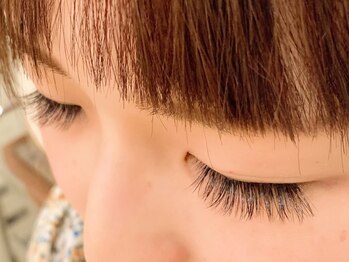 エマ(Emma)/フラット×ボリューム300