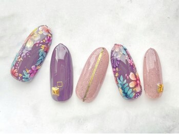 ターラ(Tara)/晩夏フラワーネイル