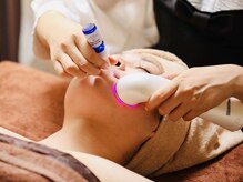 マナ(mana)/施術/劇的美肌小顔リフト