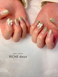 グリーンラメ×リボン