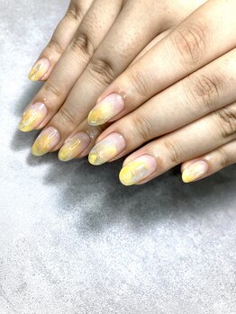 ラキネイル(LAKI Nail)/イエロークリアネイル