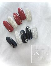 アネラ(ANELA)/星が可愛いキラキラネイル