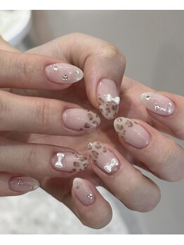 ベティーネイル(Betty)/