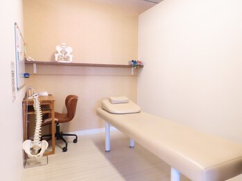 おはな整骨院 帯山院/施術室2