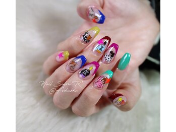 ネイルサロン R/スタイリングコース