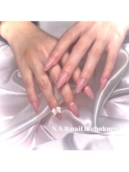 エヌエービー(N.A.B.)/ピンクグラデーションネイル