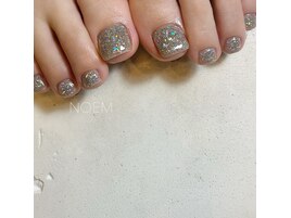 キラキラフットネイル☆