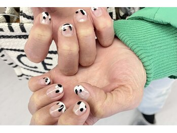 セネル(SeneL)/牛柄ネイル★大阪/福島