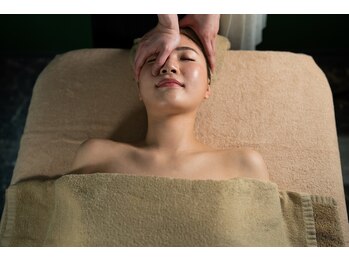 アコガレコガオ 弘前店/アコガレコガオで小顔エステ