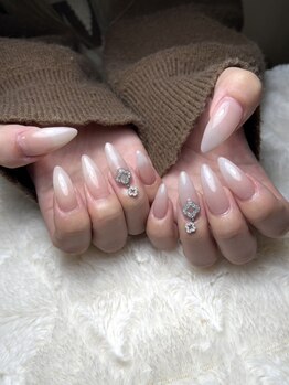 プリュム(PLUME.)の写真/話題のマグネット、ミラー、フラッシュネイル等、トレンドデザインもお任せ◎理想の指先を叶えます★