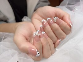 白フレンチ×ドット柄
