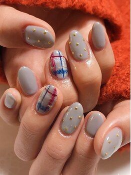 グレーアクセントネイル♪