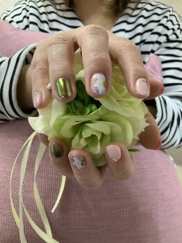 チェリーブロッサム(A CHERRY BLOSSOM)/ミラーネイルとアートのコラボ