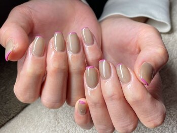 ミリ(mili)/ビビットピンクの先端ライン