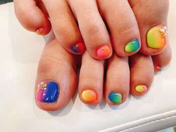 ヘアーアンドネイル ルシア(Hair&Nail Lucia)/トロピカルフットネイル