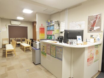 西荻窪北口カイロプラクティック整体院/受付