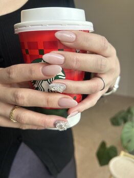 ムーイ 外苑前(mooi.)/Simple × kirakira