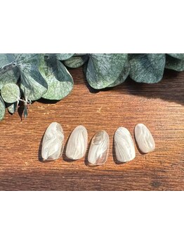 シンプル系（オフィス・日常）が得意