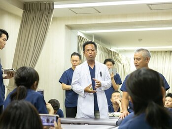 ABC整体スタジオ 新宿西口の写真/実績多数の実力派整体師による全身整体が¥3000で受けられる◎本格技術でメンズでも満足な施術でお勧めです!