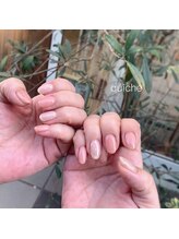 キッシュネイルズ(quiche nails)/ホロドット