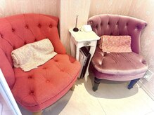 ブリリエット 天王寺店(Brilliet)の雰囲気（ピンクベースの店内待合室です＊ピーリング/毛穴/小顔/脱毛/痩身）