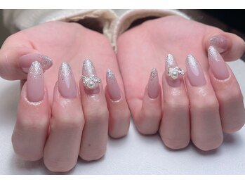 メオネイル(MEO NAIL)/チップ長出しラメグラデーション