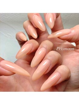 プリズムーン(Prismoon)の写真/モチの良さに自信◎丁寧ケア×お爪が傷みにくいフィルイン施術で、指先からちゅるんとした美フォルムに♪