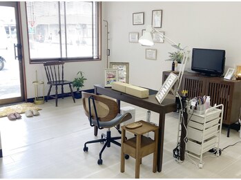 nail school & salon calmeの写真/完全個室のプライベートサロンで、ゆったりと過ごす贅沢なひとときを