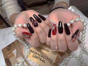 モアネイル 新宿/