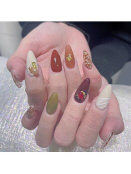 クイーンズビューティーサロン 新宿本店(Queen's beauty salon)/チップ長さだしやりつけ放題