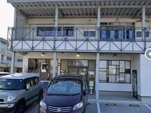 リリネイルズ(RiriNails)の雰囲気（こちらの建物Lismからお入りください☆階段登って2階です！）