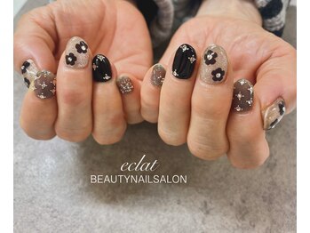 エクラ 楠葉店(eclat)/モノトーンネイル