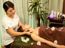 高興リラックス空間 新宿東口店/デコルテマッサージ