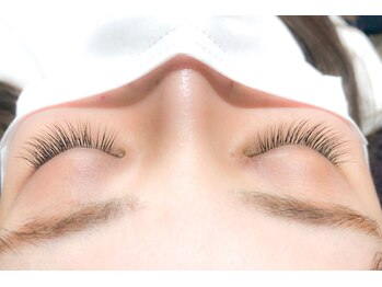 アールアール アイラッシュ(R.R Eyelash)/目尻多め、などのチョイスも可＊