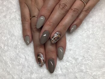 イリスネイル(IRIS NAIL)/