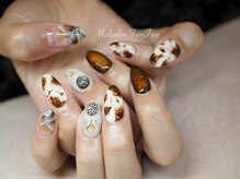 タイニーツリー(Tiny Tree)/99 秋ネイル2022