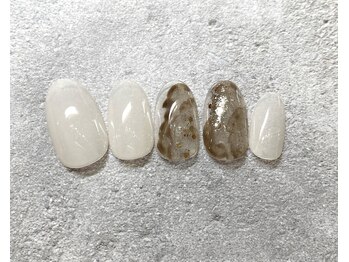 アミュレット(AMULET)/7月定額 4950円(税込)