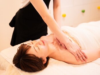 サーラ(SA-RA)の写真/特別な日だからこそ"自分史上最高の自分"で。お肌悩み解決&見違える美肌へ☆1dayブライダルエステ大人気☆