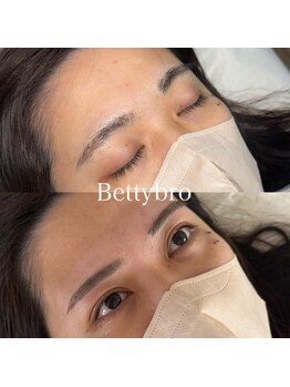 ベティーブロー(Betty Brow)/デザイン眉Waxスタイリング