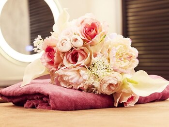 ロココ バイ セルノート 銀座店(Rococo by cellnote.)の写真/【自分へのご褒美にバストケアを♪】プレミアムバストケアで効果を実感!お得なクーポンでお得にキレイに☆