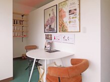 サロンドベルファム(Salon de Bellefemme)の雰囲気（カウンセリングルームです）
