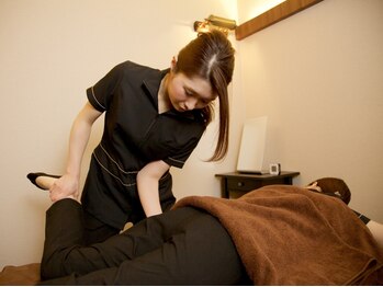 美容整体 レナトゥス 武庫之荘(Renatus)/骨格矯正