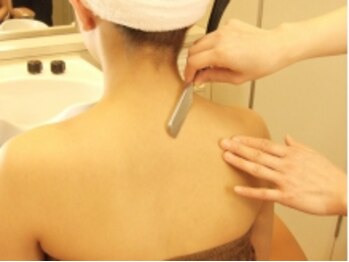 ギンザマツナガ ドゥ クラス(GINZA MATSUNAGA DE CLASSE)/うなじ~お背中もキレに…